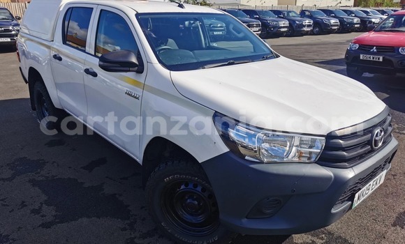Buy Import Toyota Hilux White Car in Dar es Salaam in Dar es Salaam