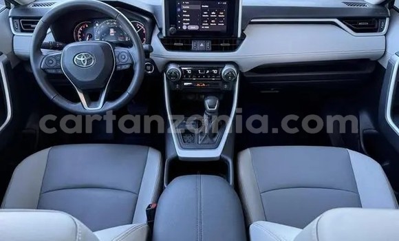 Buy Used Toyota RAV4 White Car in Biharamulo in Kagera Buy Used Toyota RAV4 White Car in Biharamulo in Kagera