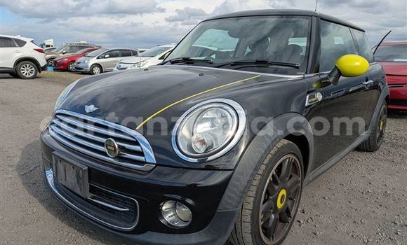 Nunua Imported Mini Cooper Nyeusi Gari ndani ya Dar es Salaam nchini Dar es Salaam Nunua Imported Mini Cooper Nyeusi Gari ndani ya Dar es Salaam nchini Dar es Salaam