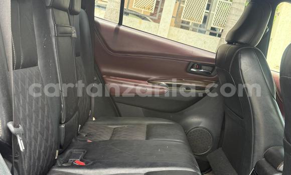 Nunua Ilio tumika Toyota Harrier Nyingine Gari ndani ya Dar es Salaam nchini Dar es Salaam Nunua Ilio tumika Toyota Harrier Nyingine Gari ndani ya Dar es Salaam nchini Dar es Salaam