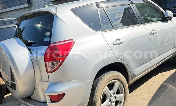 Buy Used Toyota RAV4 Silver Car in Dar es Salaam in Dar es Salaam Buy Used Toyota RAV4 Silver Car in Dar es Salaam in Dar es Salaam