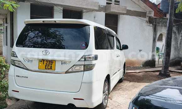 Buy Used Toyota Alphard White Car in Dar es Salaam in Dar es Salaam Buy Used Toyota Alphard White Car in Dar es Salaam in Dar es Salaam