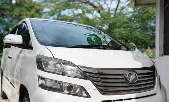 Buy Used Toyota Vellfire White Car in Dar es Salaam in Dar es Salaam Buy Used Toyota Vellfire White Car in Dar es Salaam in Dar es Salaam