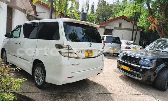 Buy Used Toyota Vellfire White Car in Dar es Salaam in Dar es Salaam Buy Used Toyota Vellfire White Car in Dar es Salaam in Dar es Salaam