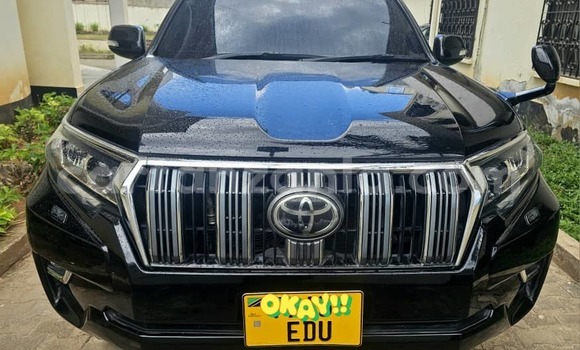 Buy Used Toyota Land Cruiser Prado Black Car in Dar es Salaam in Dar es Salaam