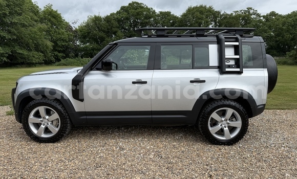 Buy Used Land Rover Defender Silver Car in Dodoma in Dodoma Buy Used Land Rover Defender Silver Car in Dodoma in Dodoma