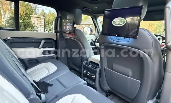 Buy Used Land Rover Defender Black Car in Dar es Salaam in Dar es Salaam Buy Used Land Rover Defender Black Car in Dar es Salaam in Dar es Salaam