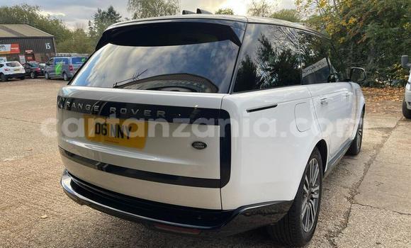 Buy Used Land Rover Range Rover White Car in Dar es Salaam in Dar es Salaam Buy Used Land Rover Range Rover White Car in Dar es Salaam in Dar es Salaam