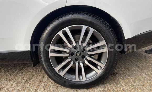 Buy Used Land Rover Range Rover White Car in Dar es Salaam in Dar es Salaam Buy Used Land Rover Range Rover White Car in Dar es Salaam in Dar es Salaam