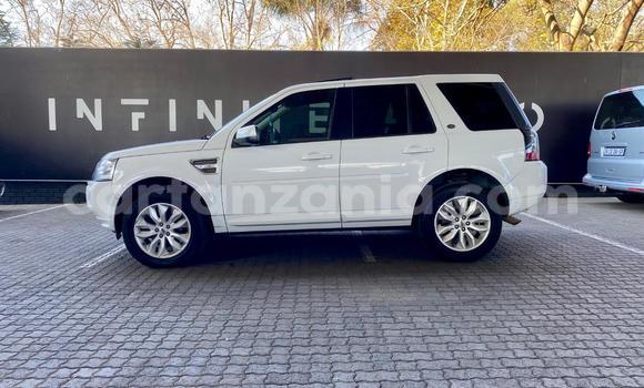 Buy Used Land Rover Freelander White Car in Dodoma in Dodoma Buy Used Land Rover Freelander White Car in Dodoma in Dodoma