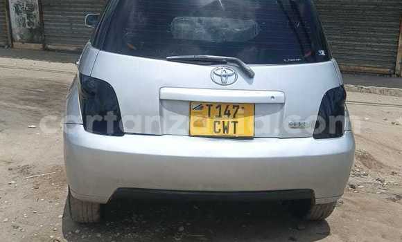 Buy Used Toyota IST Silver Car in Dar es Salaam in Dar es Salaam