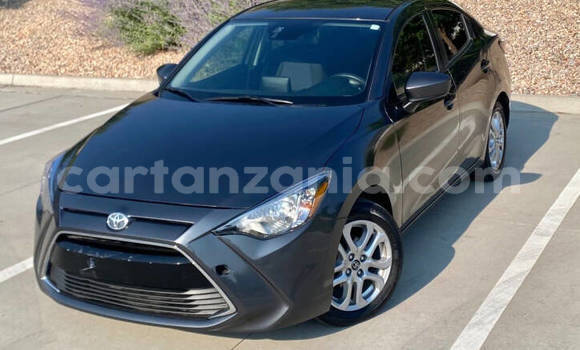 Buy Used Toyota Yaris Black Car in Dodoma in Dodoma