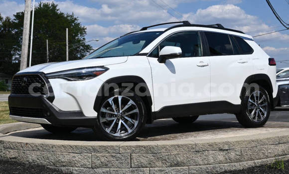 Buy Used Toyota Corolla Cross White Car in Dodoma in Dodoma