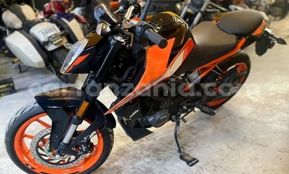 Buy Used KTM Duke Beige Bike in Arusha in Arusha