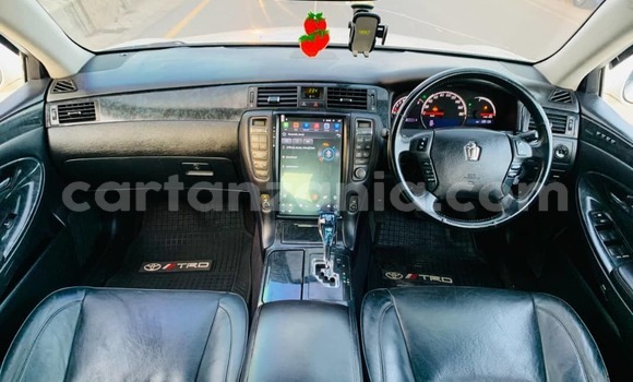 Buy Used Toyota Crown White Car in Dar es Salaam in Dar es Salaam Buy Used Toyota Crown White Car in Dar es Salaam in Dar es Salaam