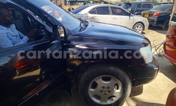 Buy Used Toyota Kluger Black Car in Dar es Salaam in Dar es Salaam Buy Used Toyota Kluger Black Car in Dar es Salaam in Dar es Salaam