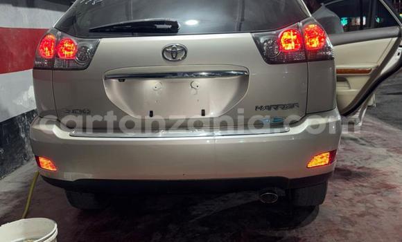 Buy New Toyota Harrier Silver Car in Dar es Salaam in Dar es Salaam Buy New Toyota Harrier Silver Car in Dar es Salaam in Dar es Salaam