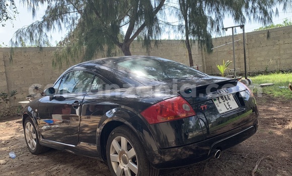 Nunua Ilio tumika Audi TT Nyeusi Gari ndani ya Dar es Salaam nchini Dar es Salaam Nunua Ilio tumika Audi TT Nyeusi Gari ndani ya Dar es Salaam nchini Dar es Salaam