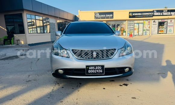 Buy New Toyota Crown Silver Car in Dar es Salaam in Dar es Salaam Buy New Toyota Crown Silver Car in Dar es Salaam in Dar es Salaam