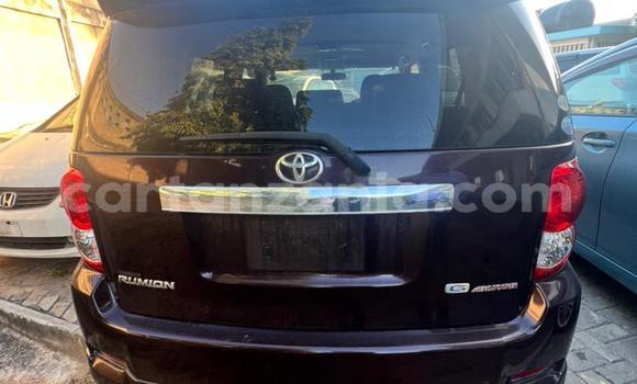 Nunua Mpya Toyota Corolla Rumion Nyingine Gari ndani ya Dar es Salaam nchini Dar es Salaam