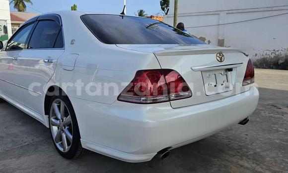 Buy New Toyota Crown White Car in Dar es Salaam in Dar es Salaam