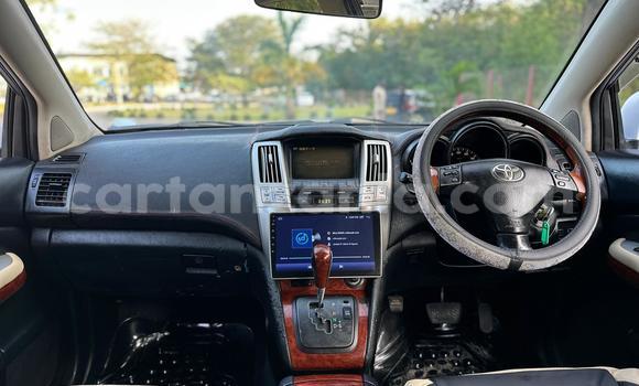 Buy Used Toyota Harrier White Car in Dar es Salaam in Dar es Salaam Buy Used Toyota Harrier White Car in Dar es Salaam in Dar es Salaam