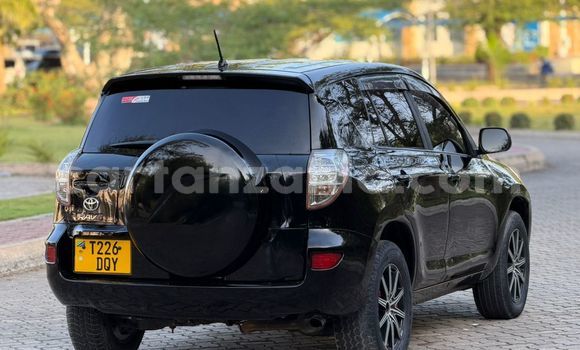 Nunua Ilio tumika Toyota RAV4 Nyeusi Gari ndani ya Dar es Salaam nchini Dar es Salaam Nunua Ilio tumika Toyota RAV4 Nyeusi Gari ndani ya Dar es Salaam nchini Dar es Salaam