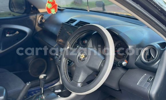 Nunua Ilio tumika Toyota RAV4 Nyeusi Gari ndani ya Dar es Salaam nchini Dar es Salaam Nunua Ilio tumika Toyota RAV4 Nyeusi Gari ndani ya Dar es Salaam nchini Dar es Salaam