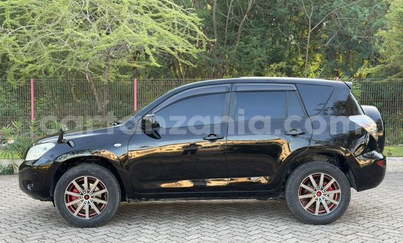 Nunua Ilio tumika Toyota RAV4 Nyeusi Gari ndani ya Dar es Salaam nchini Dar es Salaam Nunua Ilio tumika Toyota RAV4 Nyeusi Gari ndani ya Dar es Salaam nchini Dar es Salaam