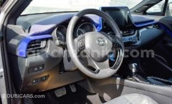 Nunua Imported Toyota C-HR Nyingine Gari ndani ya Import - Dubai nchini Arusha Nunua Imported Toyota C-HR Nyingine Gari ndani ya Import - Dubai nchini Arusha