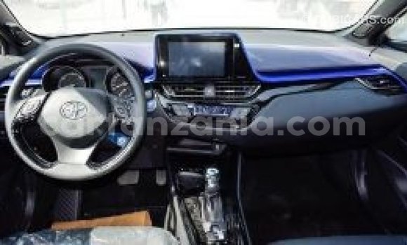 Nunua Imported Toyota C-HR Nyingine Gari ndani ya Import - Dubai nchini Arusha Nunua Imported Toyota C-HR Nyingine Gari ndani ya Import - Dubai nchini Arusha