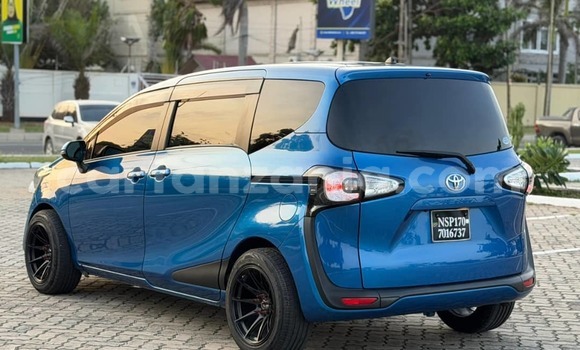 Buy New Toyota Sienta Blue Car in Dar es Salaam in Dar es Salaam Buy New Toyota Sienta Blue Car in Dar es Salaam in Dar es Salaam