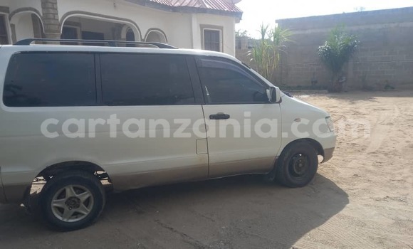 Buy Used Toyota Noah White Car in Dar es Salaam in Dar es Salaam Buy Used Toyota Noah White Car in Dar es Salaam in Dar es Salaam