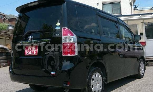 Buy Import Toyota Noah Black Car in Dar es Salaam in Dar es Salaam Buy Import Toyota Noah Black Car in Dar es Salaam in Dar es Salaam
