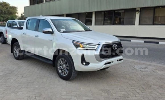 Buy Import Toyota Hilux White Car in Dar es Salaam in Dar es Salaam Buy Import Toyota Hilux White Car in Dar es Salaam in Dar es Salaam