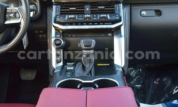 Buy Import Toyota Land Cruiser White Car in Dar es Salaam in Dar es Salaam Buy Import Toyota Land Cruiser White Car in Dar es Salaam in Dar es Salaam