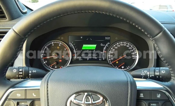 Buy Import Toyota Land Cruiser White Car in Dar es Salaam in Dar es Salaam Buy Import Toyota Land Cruiser White Car in Dar es Salaam in Dar es Salaam