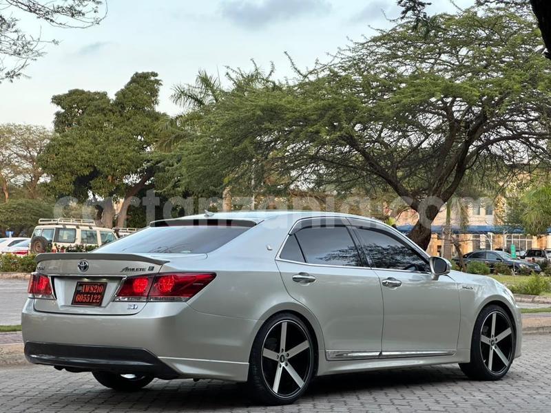 Big with watermark toyota crown dar es salaam dar es salaam 31119