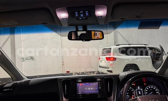 Nunua Imported Toyota Vellfire Nyeusi Gari ndani ya Dar es Salaam nchini Dar es Salaam Nunua Imported Toyota Vellfire Nyeusi Gari ndani ya Dar es Salaam nchini Dar es Salaam