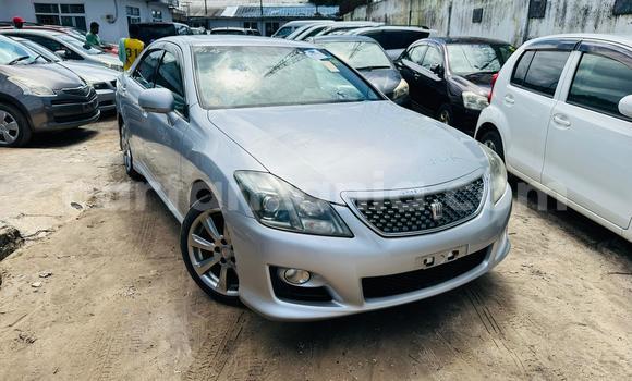 Buy Import Toyota Crown Silver Car in Dar es Salaam in Dar es Salaam Buy Import Toyota Crown Silver Car in Dar es Salaam in Dar es Salaam
