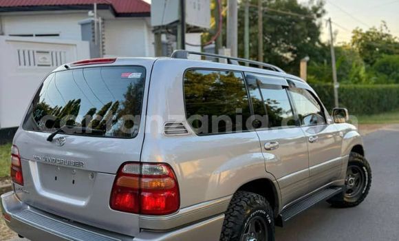 Nunua Ilio tumika Toyota Land Cruiser Fedha Gari ndani ya Dar es Salaam nchini Dar es Salaam Nunua Ilio tumika Toyota Land Cruiser Fedha Gari ndani ya Dar es Salaam nchini Dar es Salaam