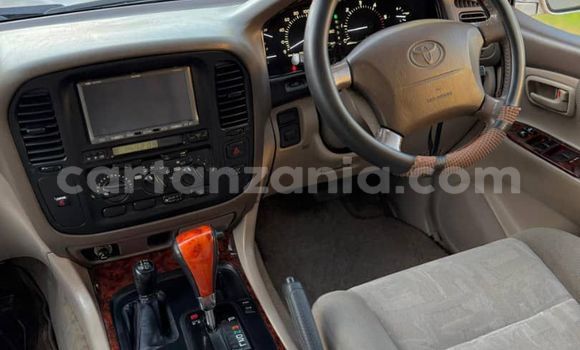 Nunua Ilio tumika Toyota Land Cruiser Fedha Gari ndani ya Dar es Salaam nchini Dar es Salaam Nunua Ilio tumika Toyota Land Cruiser Fedha Gari ndani ya Dar es Salaam nchini Dar es Salaam