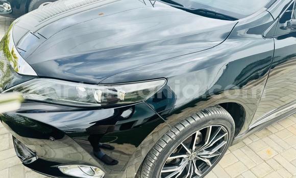 Nunua Ilio tumika Toyota Harrier Nyeusi Gari ndani ya Dar es Salaam nchini Dar es Salaam Nunua Ilio tumika Toyota Harrier Nyeusi Gari ndani ya Dar es Salaam nchini Dar es Salaam