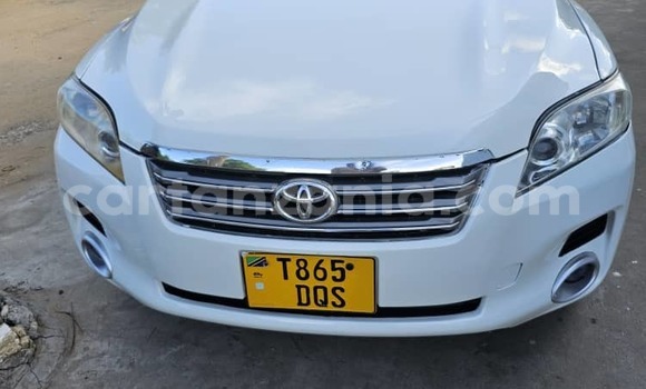 Nunua Ilio tumika Toyota Vanguard Nyeupe Gari ndani ya Dar es Salaam nchini Dar es Salaam Nunua Ilio tumika Toyota Vanguard Nyeupe Gari ndani ya Dar es Salaam nchini Dar es Salaam