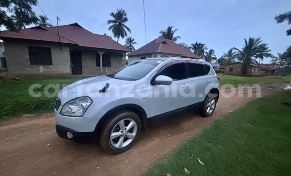 Nunua Ilio tumika Nissan Dualis Fedha Gari ndani ya Mtwara nchini Mtwara Nunua Ilio tumika Nissan Dualis Fedha Gari ndani ya Mtwara nchini Mtwara