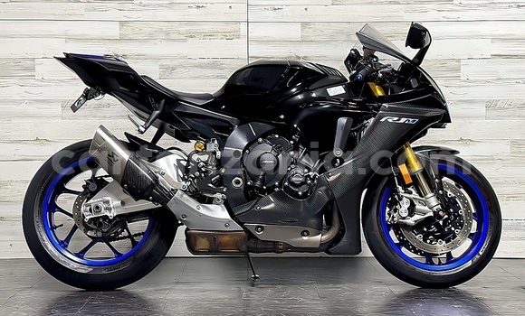 Nunua Ilio tumika Yamaha YZF Nyeusi Bike ndani ya Buhigwe nchini Kigoma