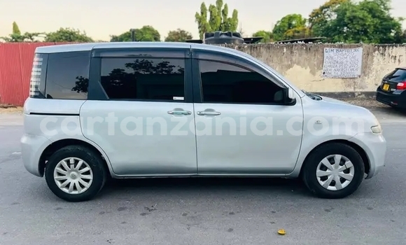 Buy Used Toyota Sienta Other Car in Bwanga in Kagera Buy Used Toyota Sienta Other Car in Bwanga in Kagera
