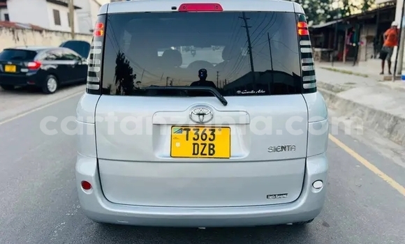 Buy Used Toyota Sienta Other Car in Bwanga in Kagera Buy Used Toyota Sienta Other Car in Bwanga in Kagera