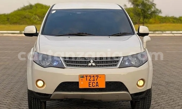 Buy Used Mitsubishi Outlander White Car in Bukoba Rural in Kagera Buy Used Mitsubishi Outlander White Car in Bukoba Rural in Kagera