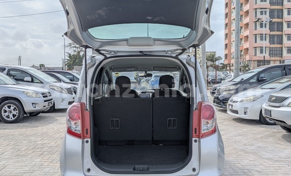 Buy Used Toyota Ractis Silver Car in Dar es Salaam in Dar es Salaam Buy Used Toyota Ractis Silver Car in Dar es Salaam in Dar es Salaam